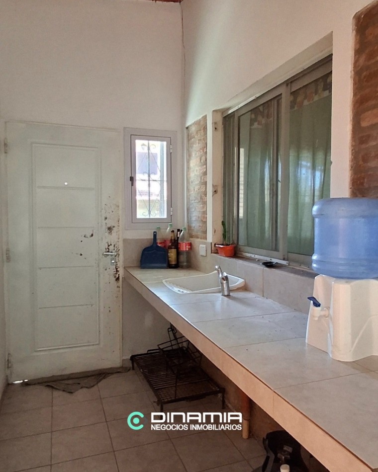 CHALET EN VILLA DEL DIQUE - A POCAS CUADRAS DEL CENTRO!