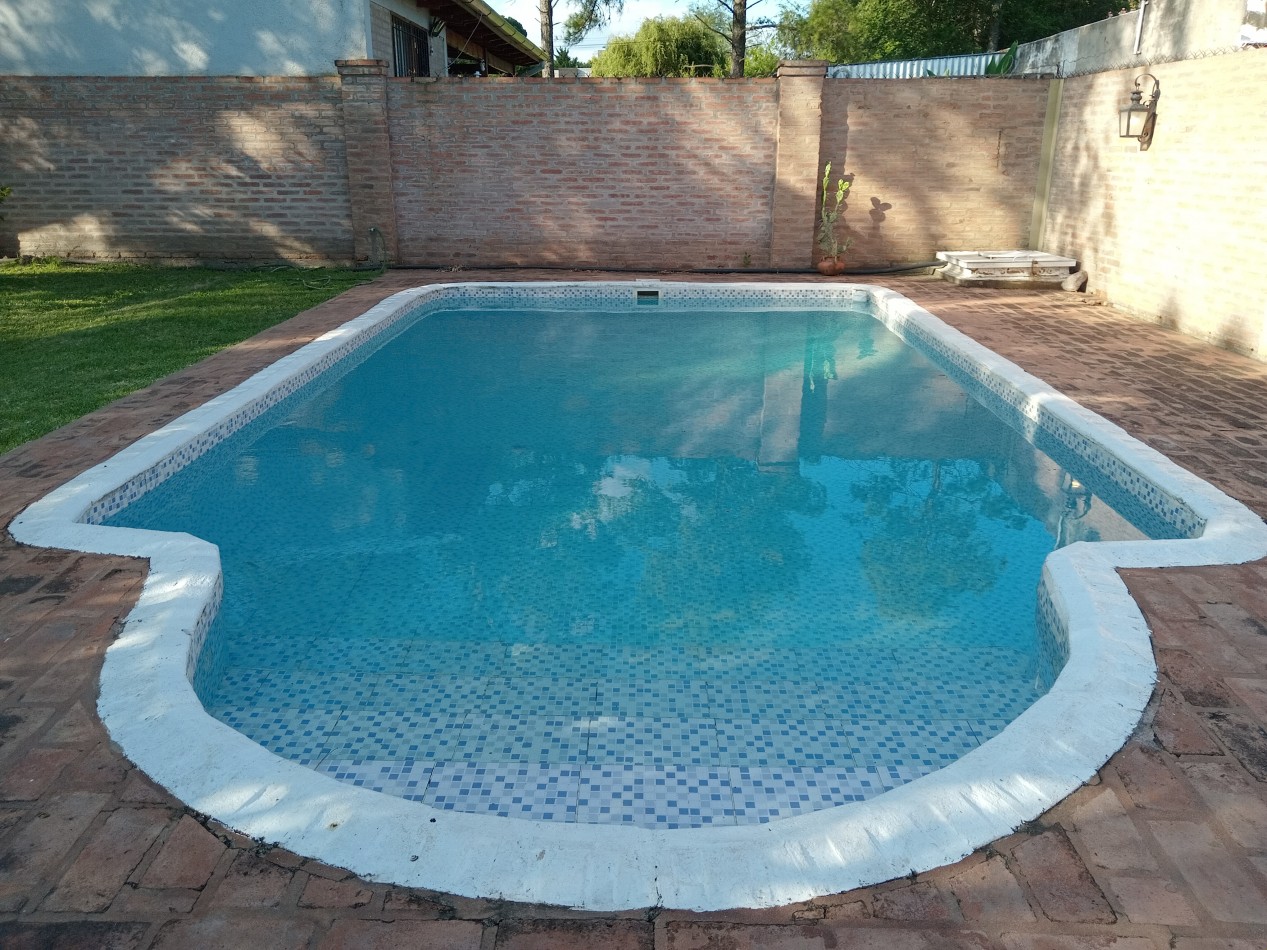 SE ALQUILA CASA CERCA DEL CENTRO EN VILLA DEL DIQUE