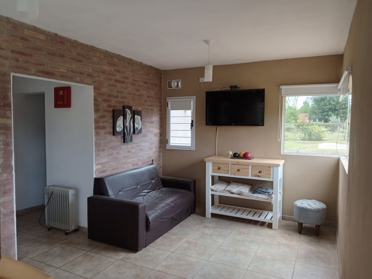 SE ALQUILA CASA EN VILLA RUMIPAL