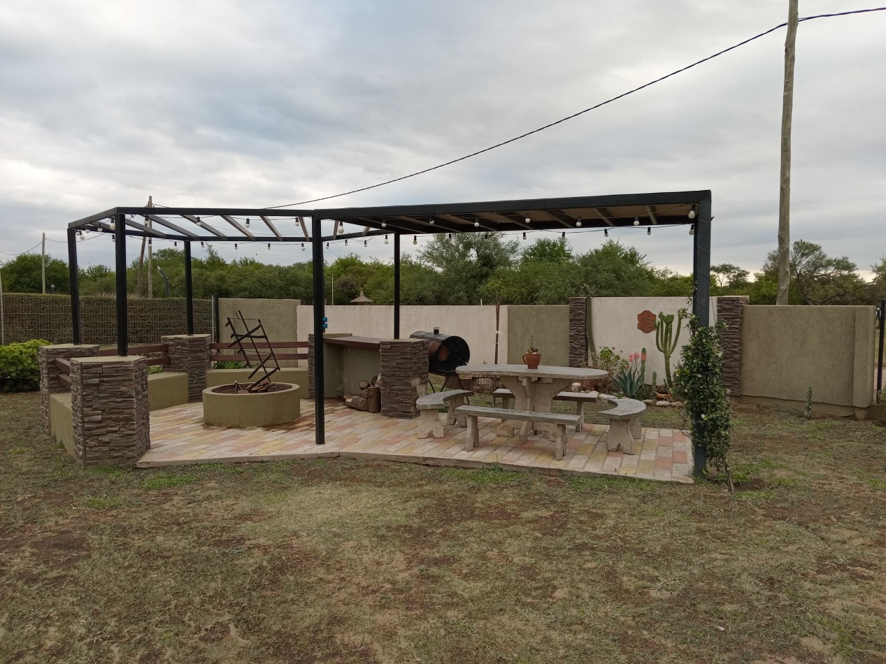 SE ALQUILA DEPARTAMENTO FRENTE AL LAGO EN VILLA RUMIPAL