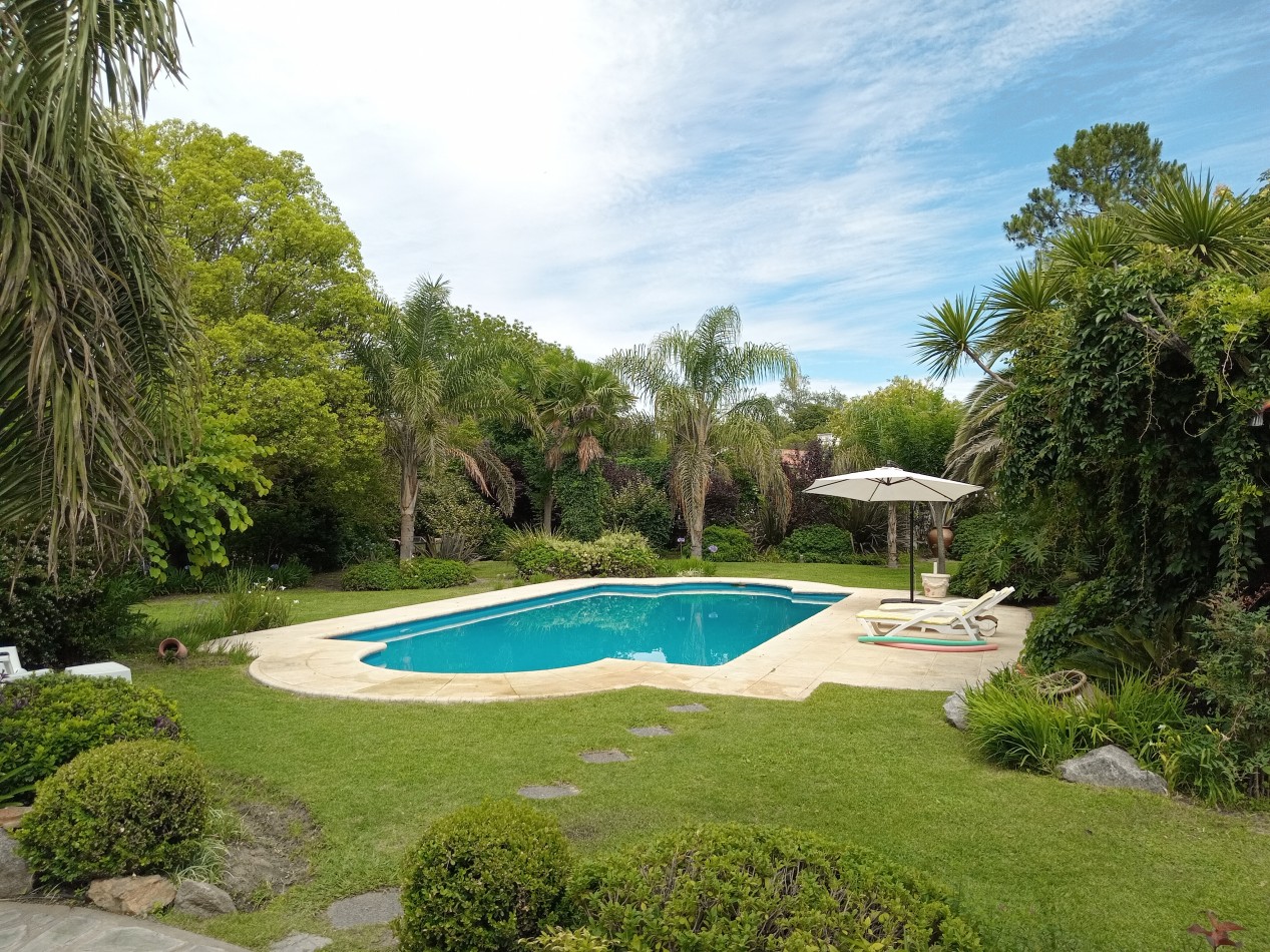 SE ALQUILA HERMOSA CASA EN VILLA RUMIPAL