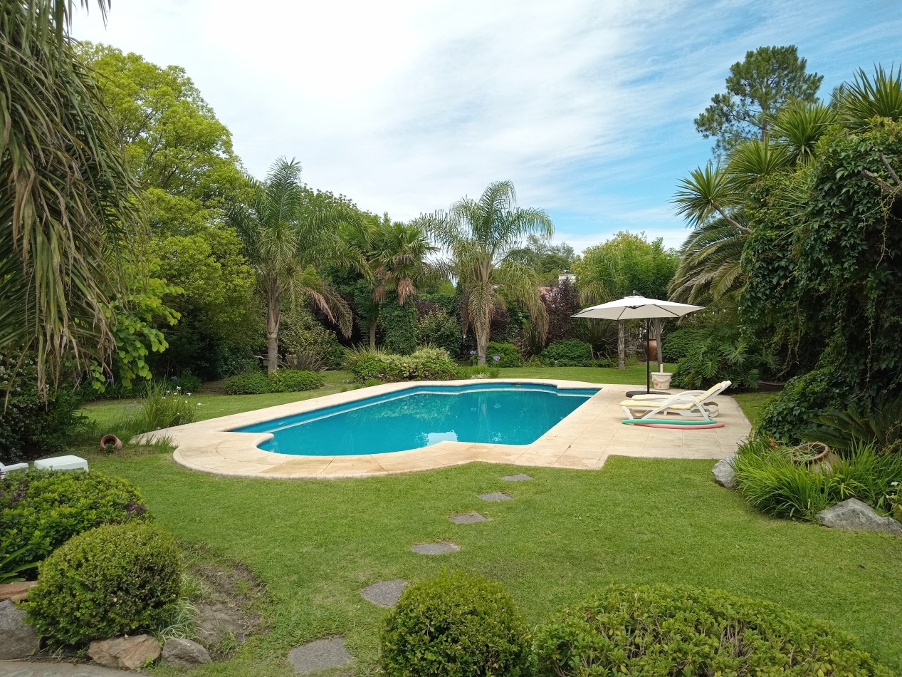 SE ALQUILA HERMOSA CASA EN VILLA RUMIPAL