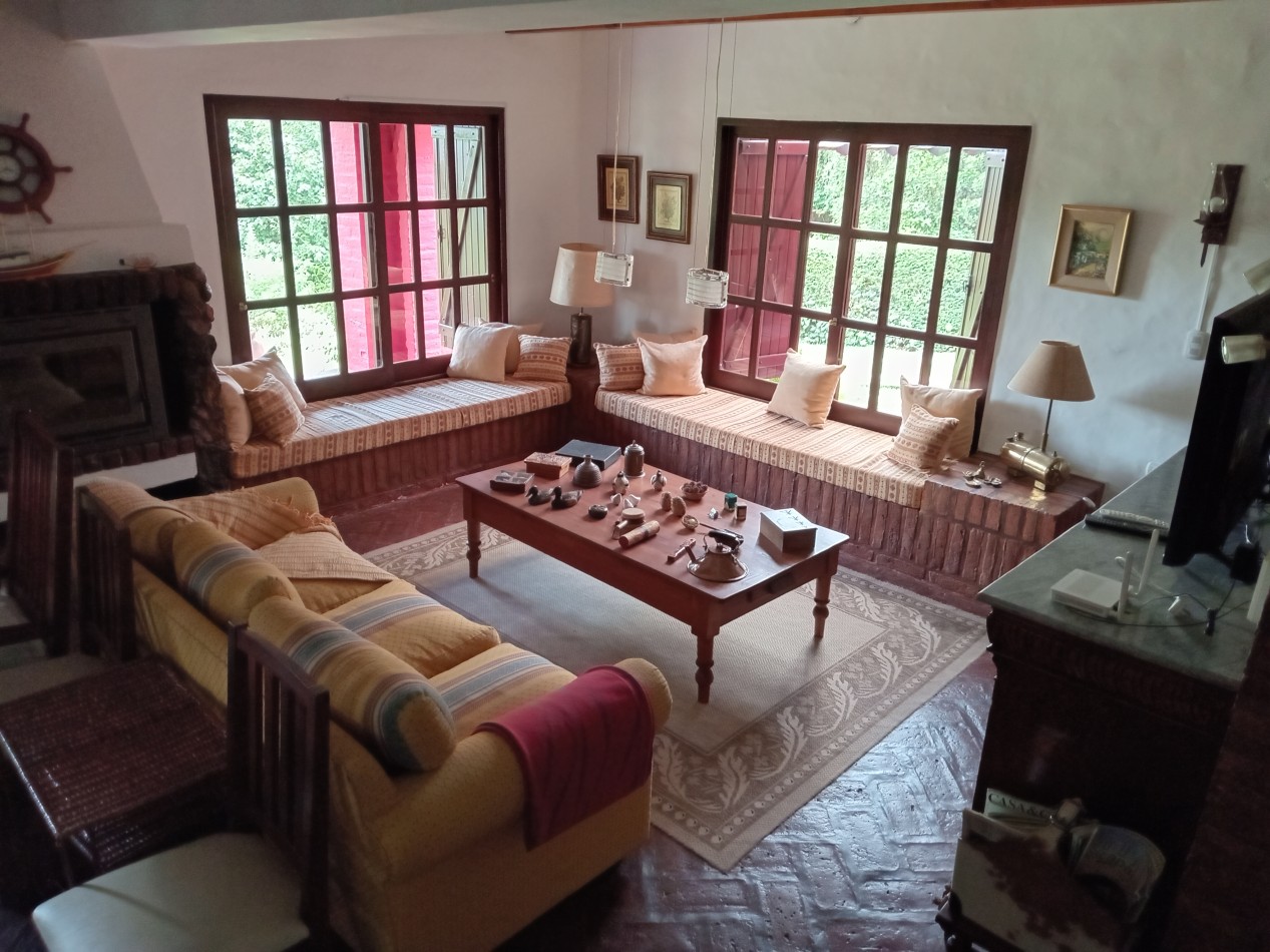 SE ALQUILA CASONA A POCOS METROS DEL LAGO EN VILLA DEL DIQUE