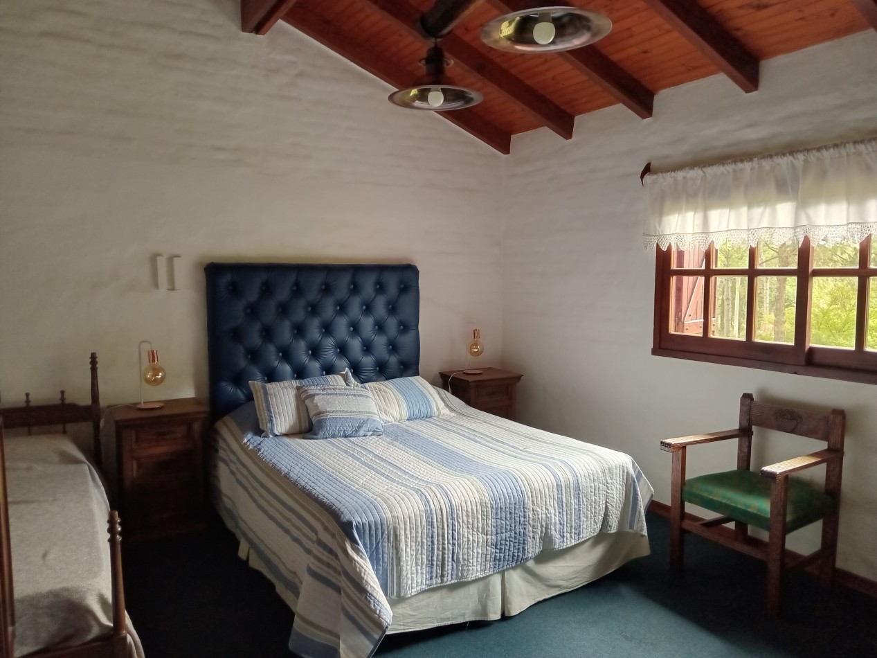 SE ALQUILA CASONA A POCOS METROS DEL LAGO EN VILLA DEL DIQUE