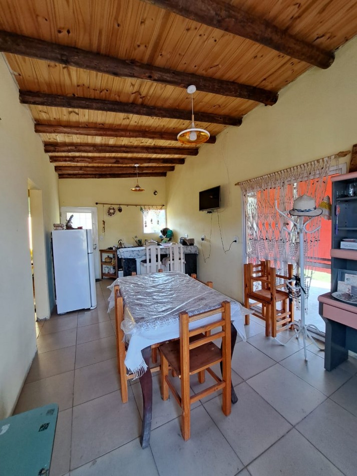 SE VENDE CASA EN VILLA RUMIPAL