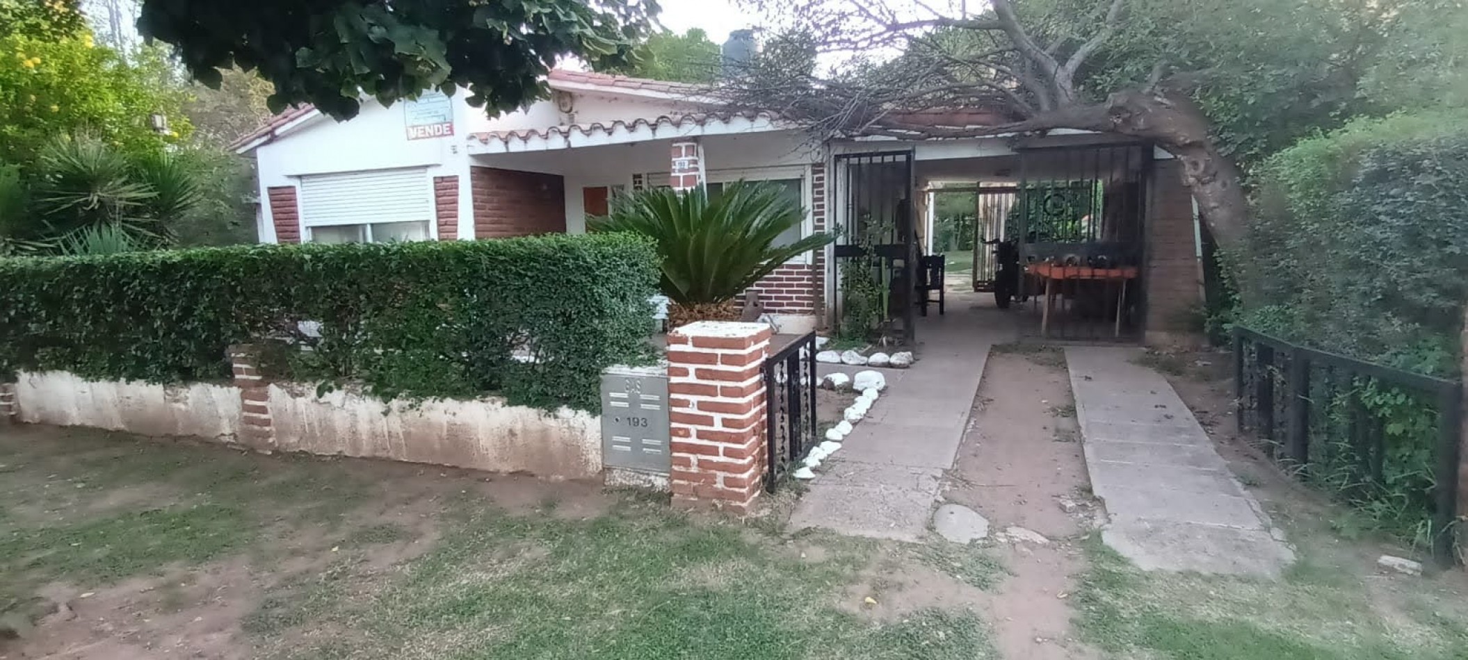 SE VENDE CASA EN VILLA DEL DIQUE