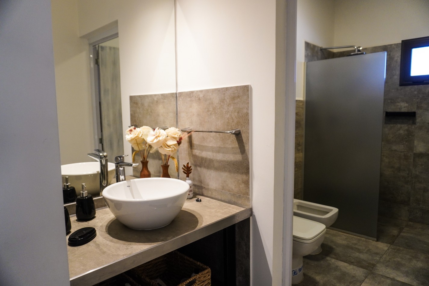 HERMOSA CASA A LA VENTA EN VILLA NATURALEZA, VILLA RUMIPAL