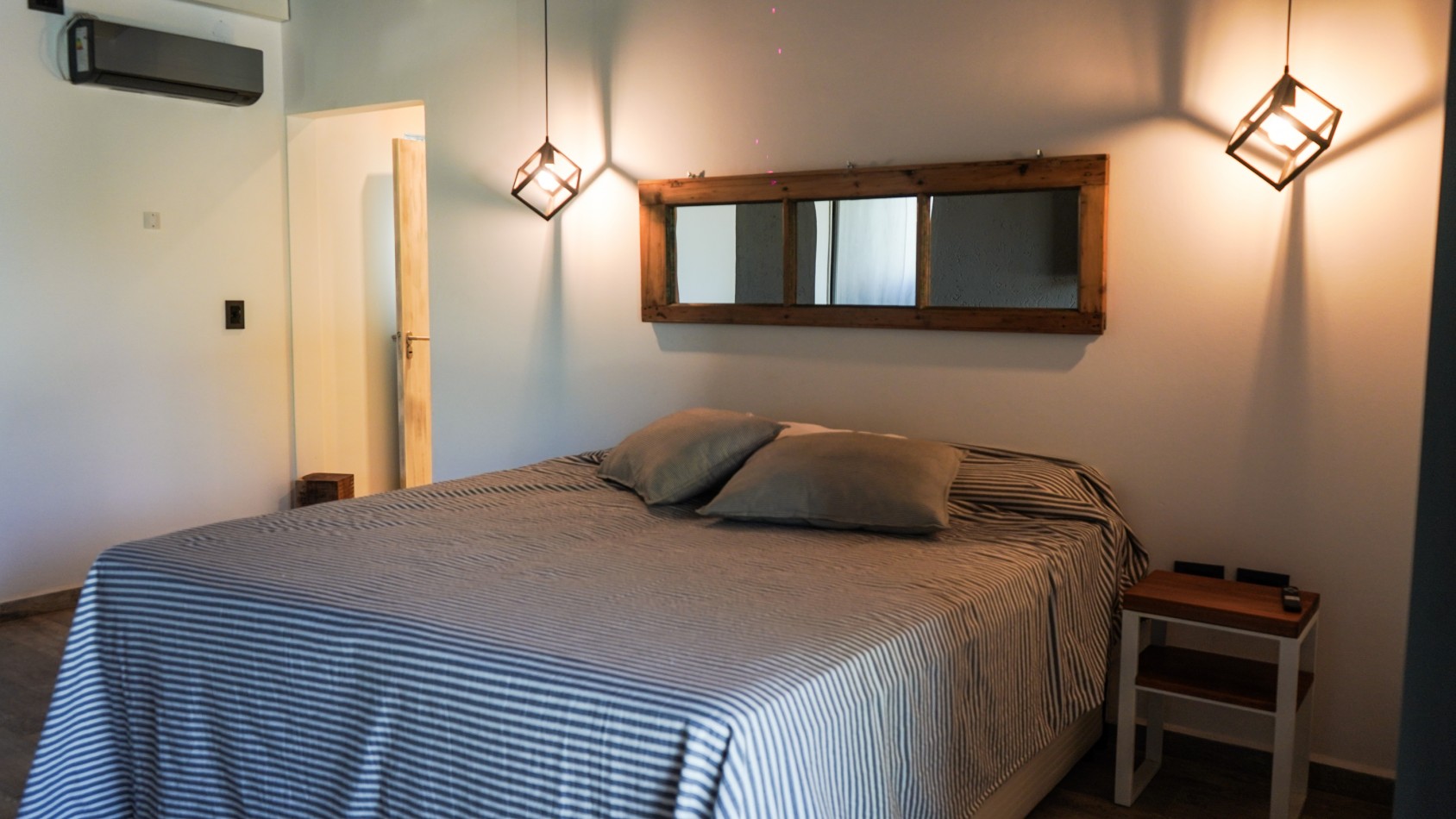 HERMOSA CASA A LA VENTA EN VILLA NATURALEZA, VILLA RUMIPAL