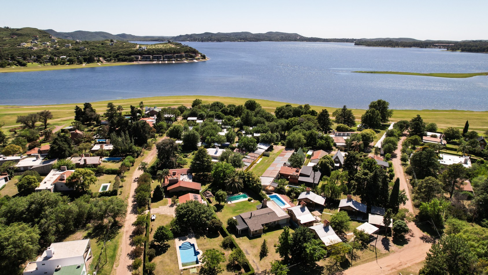 HERMOSA CASA A LA VENTA EN VILLA NATURALEZA, VILLA RUMIPAL