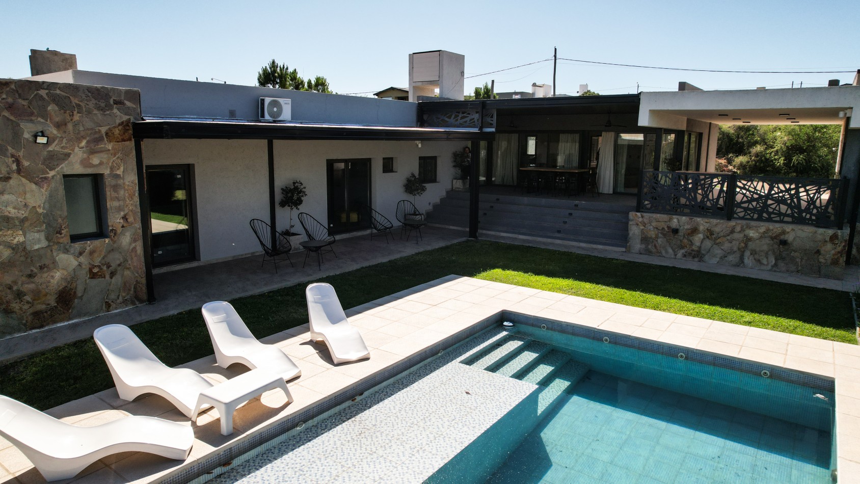 HERMOSA CASA A LA VENTA EN VILLA NATURALEZA, VILLA RUMIPAL