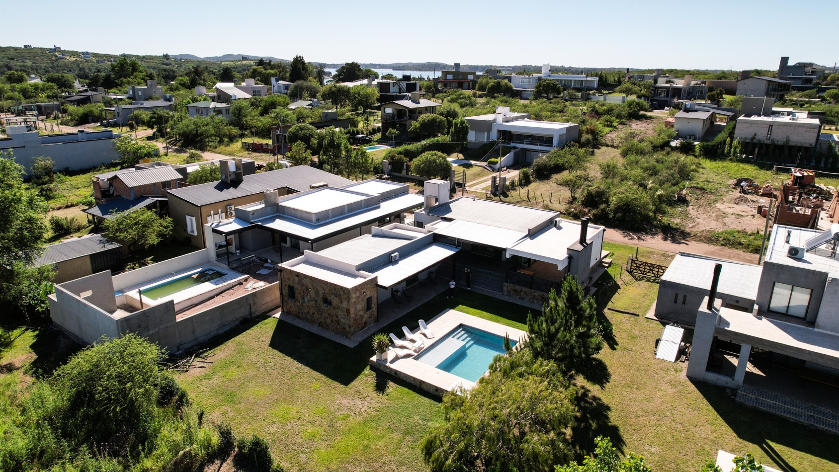 HERMOSA CASA A LA VENTA EN VILLA NATURALEZA, VILLA RUMIPAL
