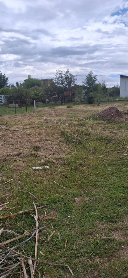 SE VENDE LOTE EN ZONA EL MANGRULLO VILLA RUMIPAL