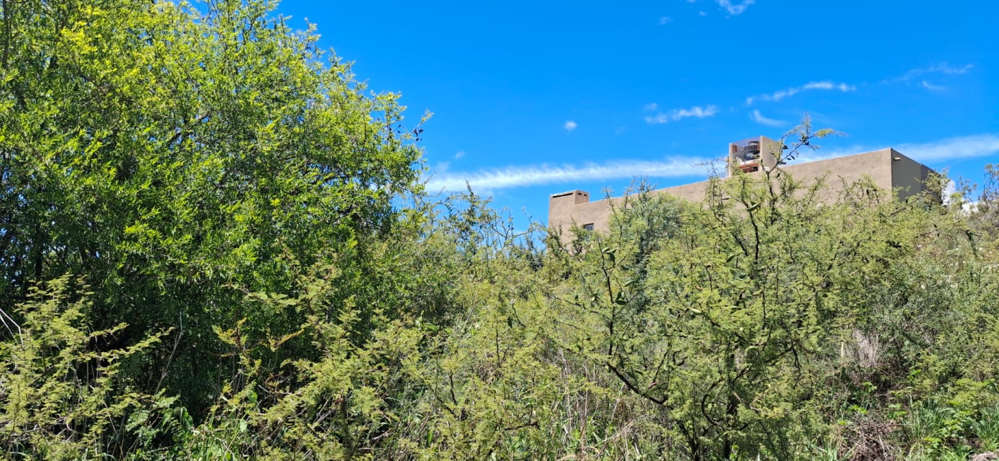 SE VENDEN 2 LOTES JUNTOS EN VILLA RUMIPAL