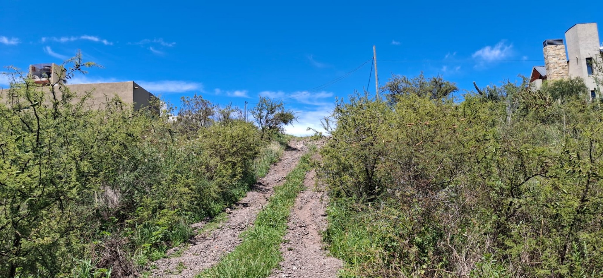 SE VENDEN 2 LOTES JUNTOS EN VILLA RUMIPAL