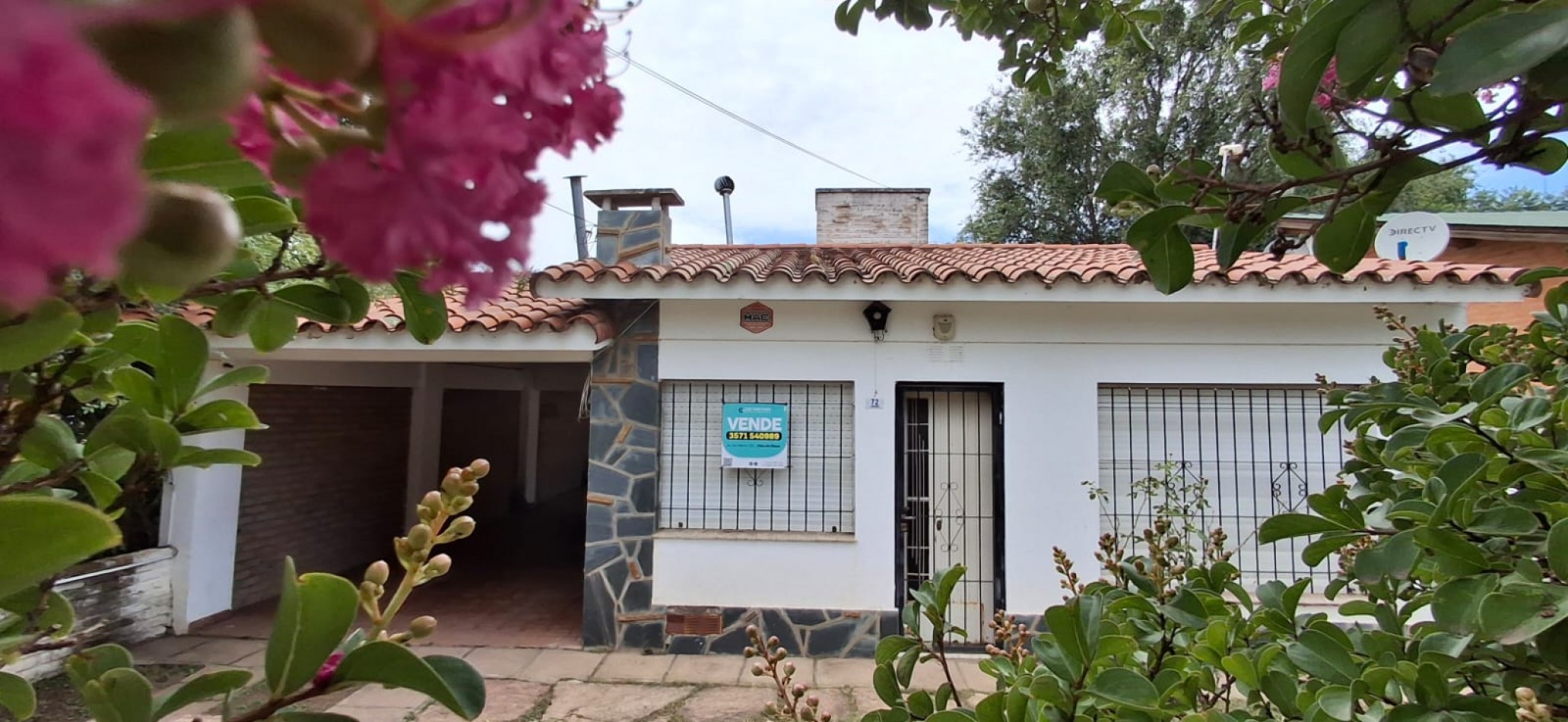 CASA EN ZONA COMERCIAL, IDEAL PARA VIVIR 