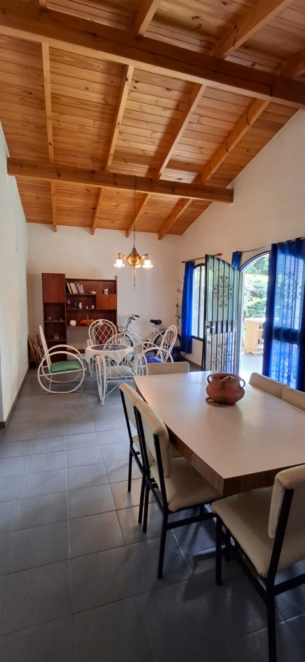 SE VENDE CASA EN VILLA RUMIPAL