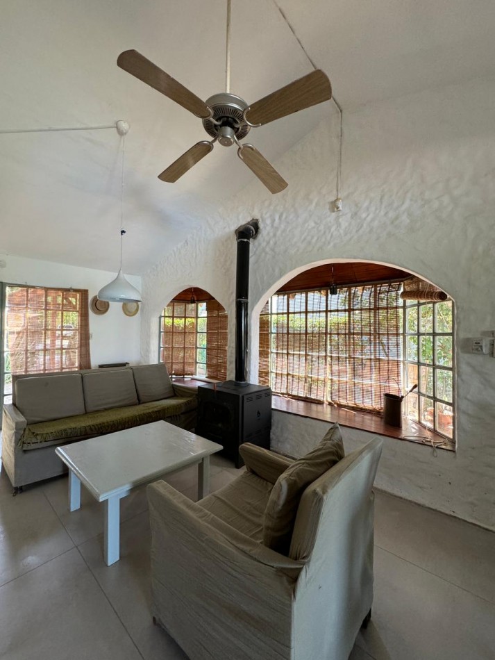 CASA EN PLAYA GRANDE CON BAJADA AL LAGO EN VILLA DEL DIQUE