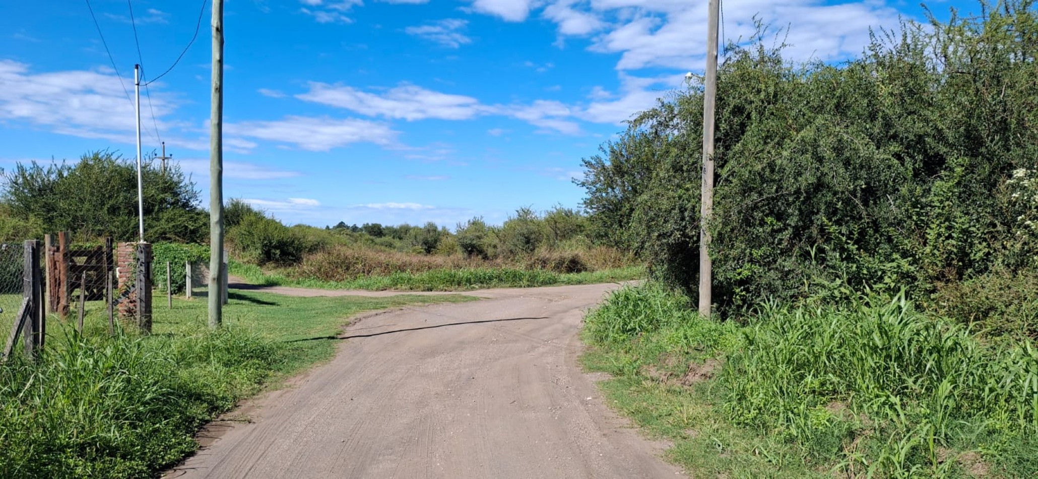 OPORTUNIDAD EN VALLE DORADO, VILLA RUMIPAL