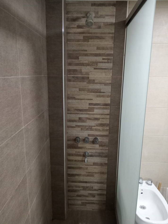 SE ALQUILA DEPARTAMENTO FRENTE AL LAGO EN VILLA RUMIPAL