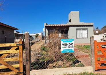 SE VENDE 2 PROPIEDADES, EN VILLA DEL DIQUE.