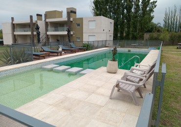 SE ALQUILA DEPARTAMENTO FRENTE AL LAGO EN VILLA RUMIPAL