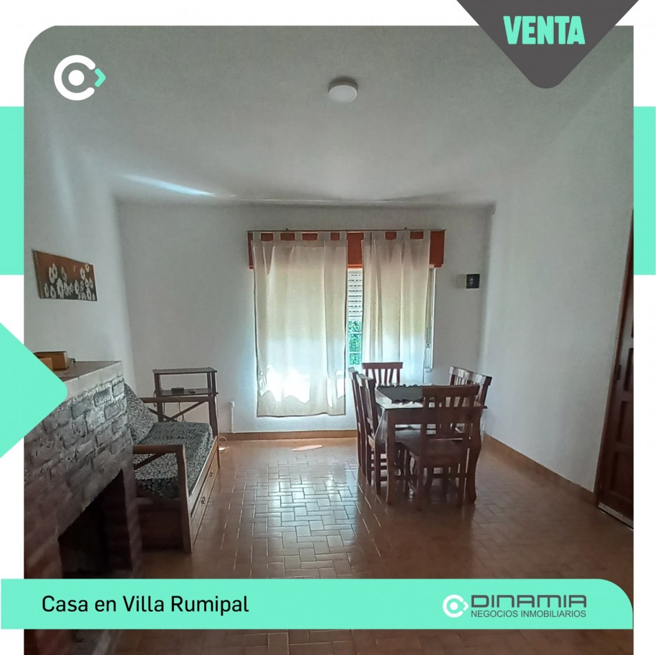 SE VENDE CASA A METROS DEL LAGO EN VILLA RUMIPAL.