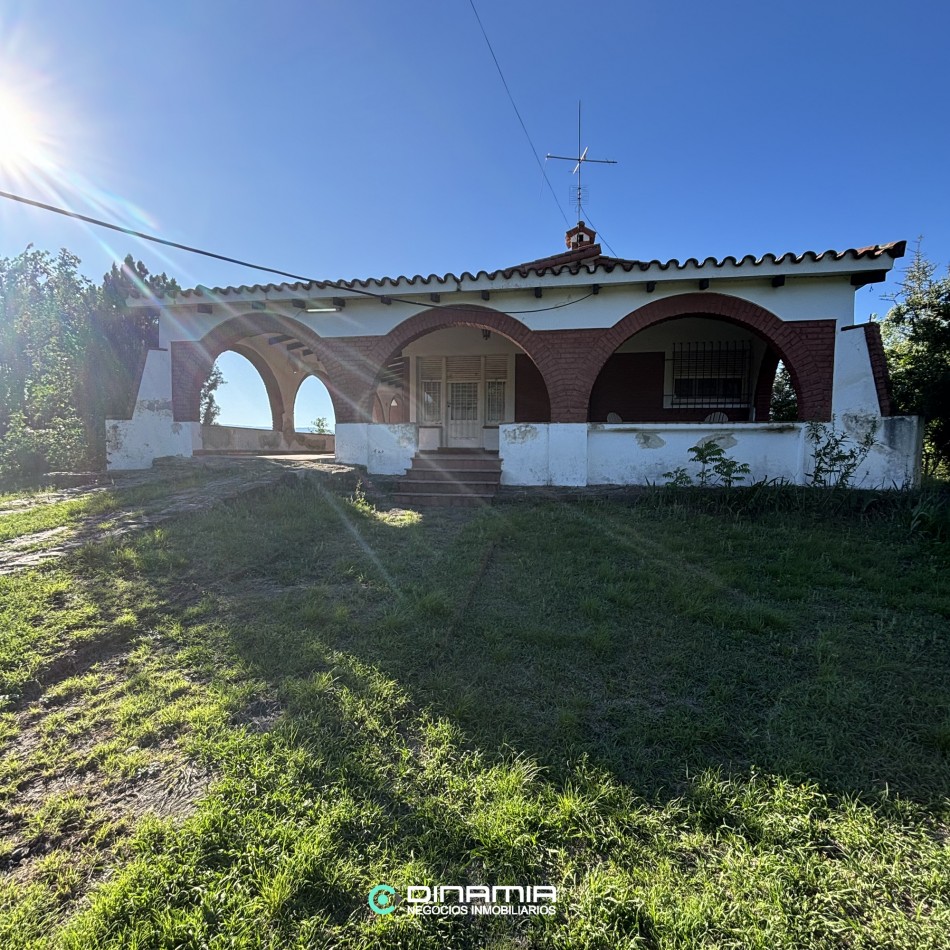 OPORTUNIDAD UNICA: INCREIBLE CASONA EN VENTA!