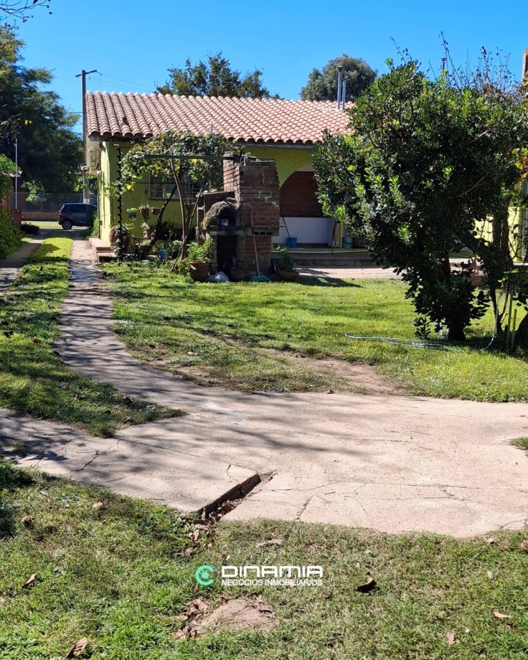 CASA EN ZONA A DE VILLA RUMIPAL: a pasos del lago y del centro!