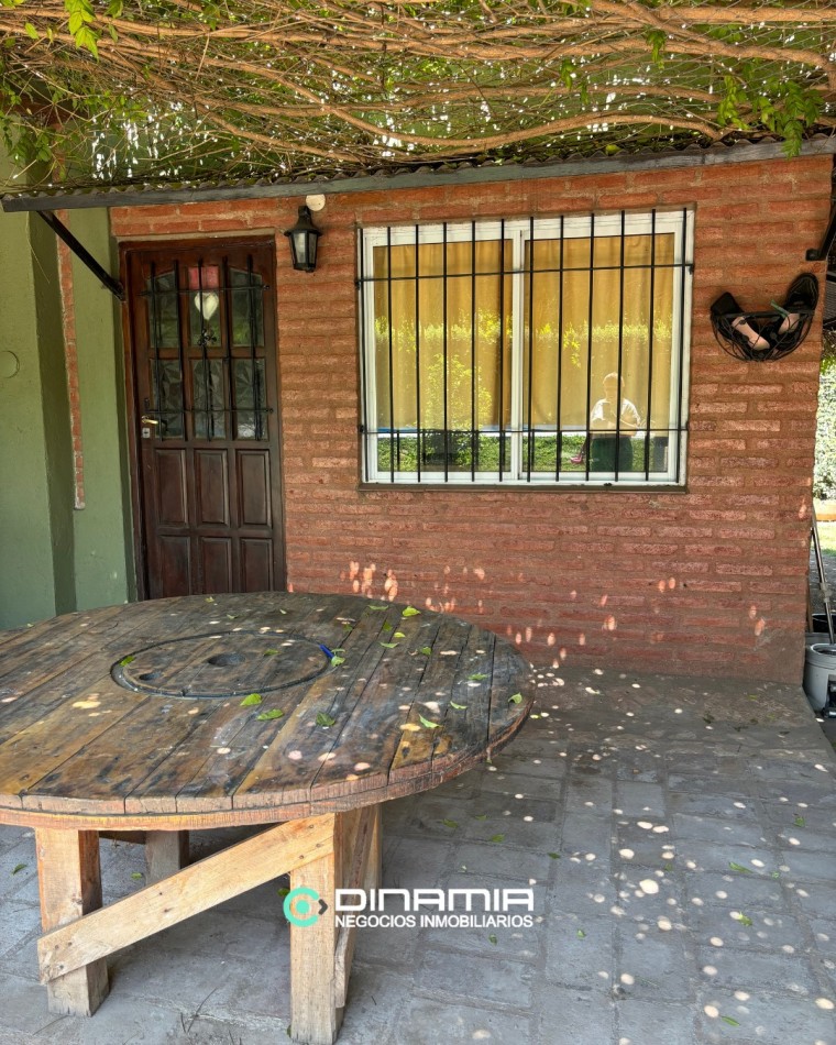 CASA IDEAL PARA VIVIR O VACACIONAR EN VILLA DEL PARQUE!