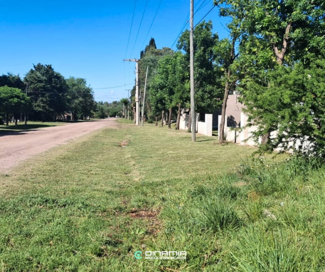 SE VENDE LOTE EN VILLA RUMIPAL , CERCA DEL CENTRO Y DEL LAGO
