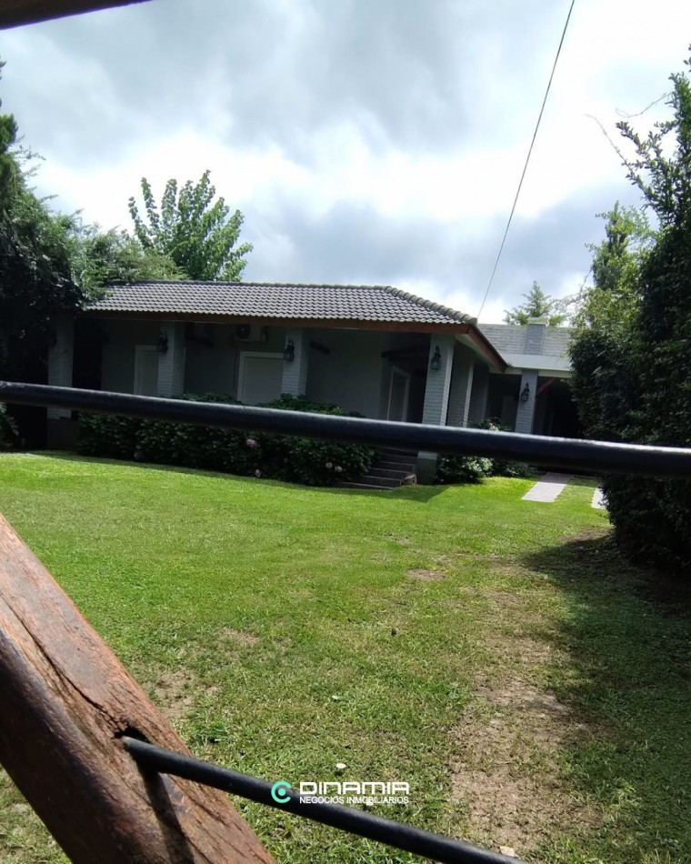 CASA A LA VENTA EN LA MEJOR ZONA DE PLAYA GRANDE - VILLA DEL DIQUE!