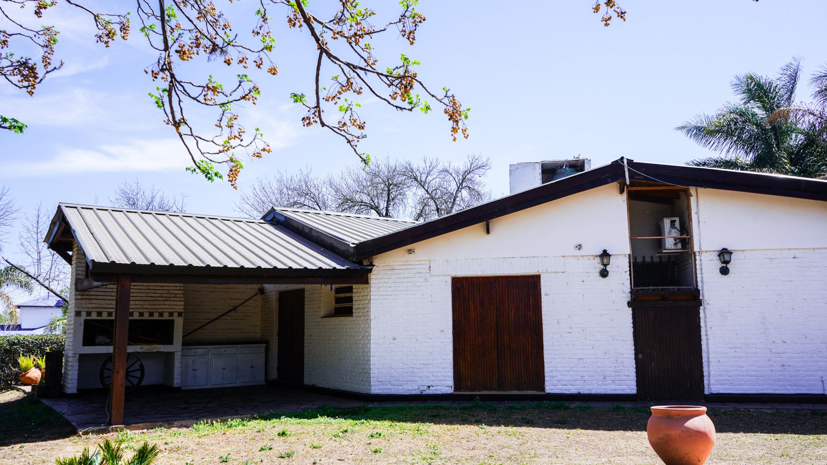 VENDO CASA EN VILLA RUMIPAL