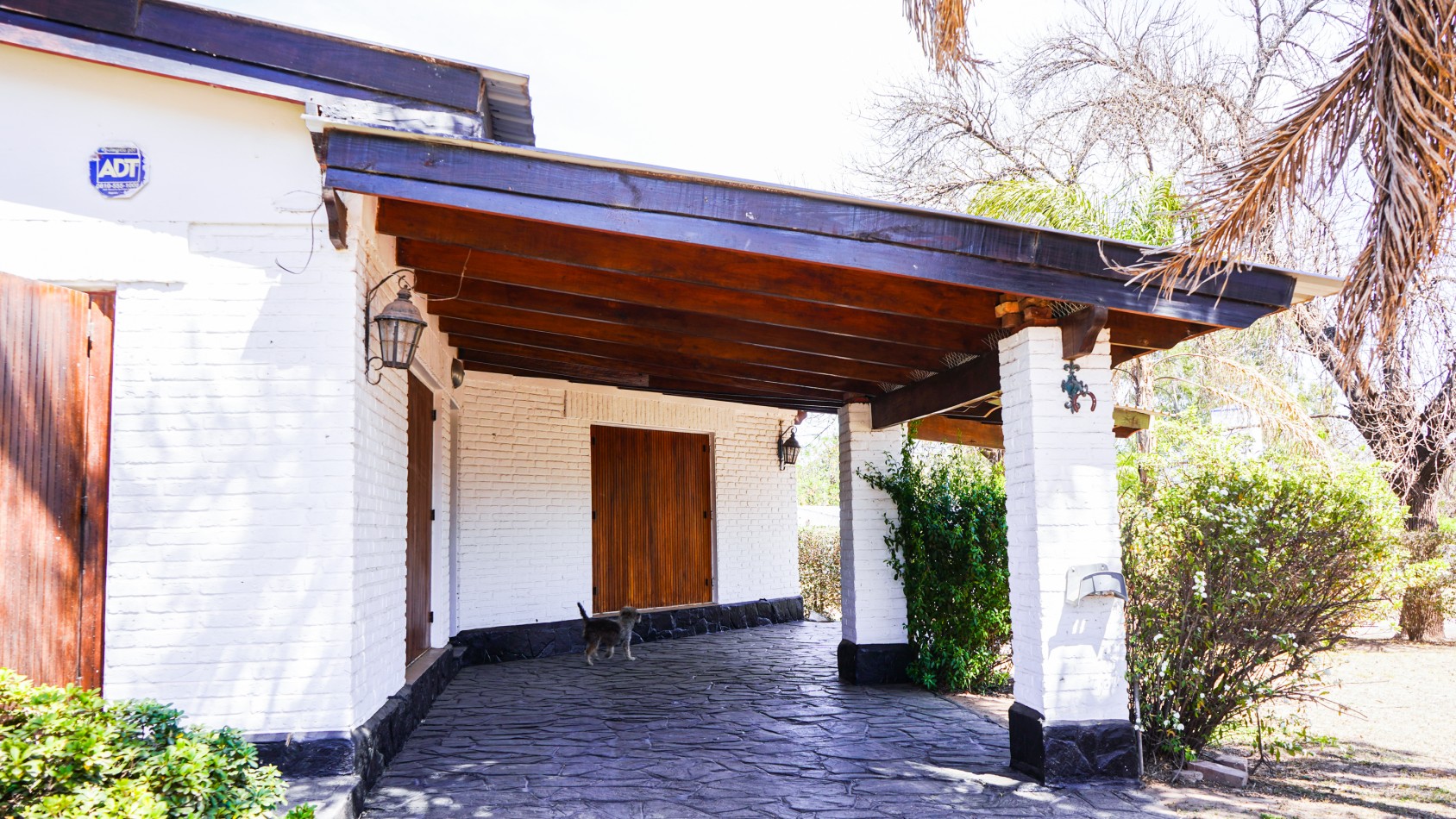 VENDO CASA EN VILLA RUMIPAL