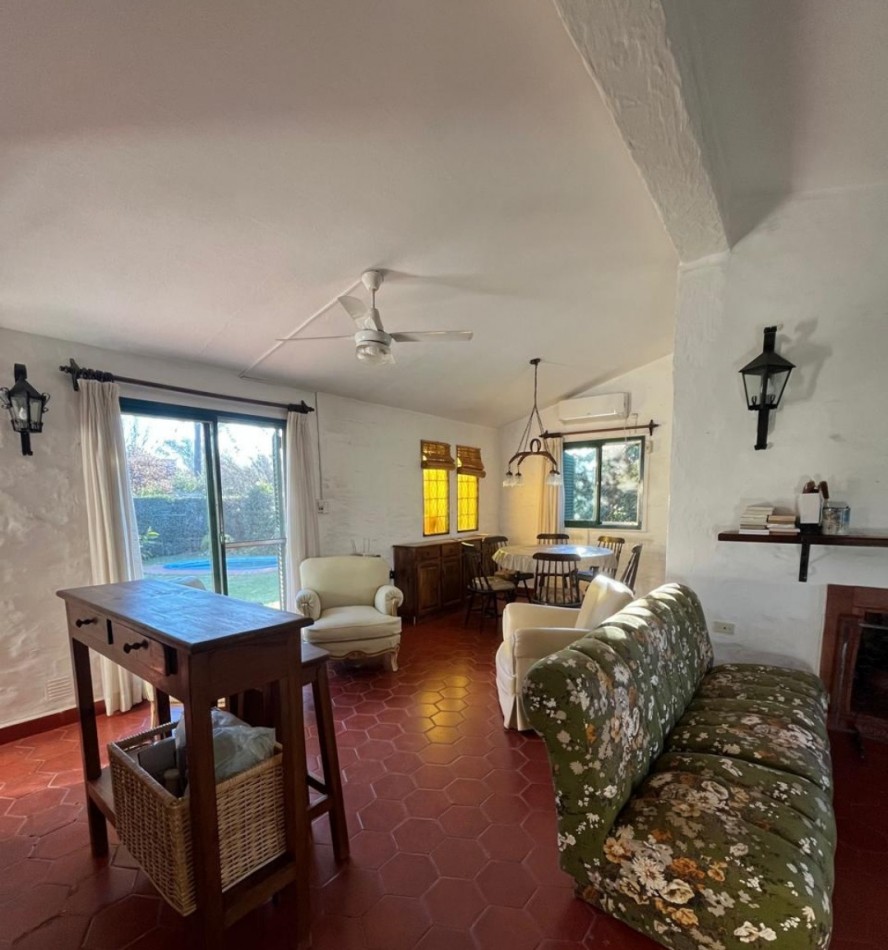 HERMOSO CHALET EN VENTA EN VILLA RUMIPAL