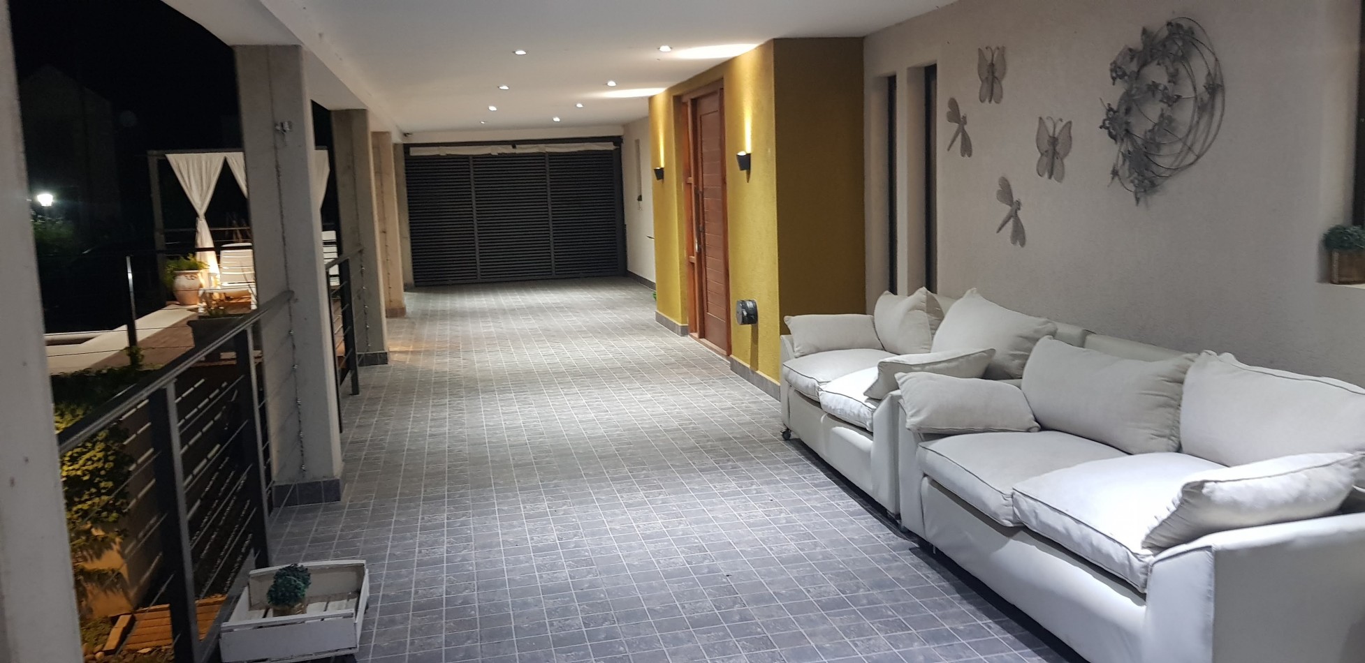 SE VENDE CASA CON VISTA AL LAGO EN VILLA NATURALEZA, VILLA RUMIPAL.