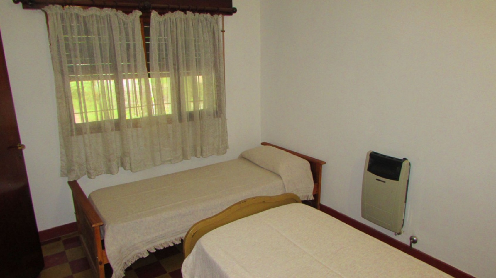 CASA EN VENTA EN UNA ZONA QUE NO PARA DE CRECER EN VILLA AMANCAY