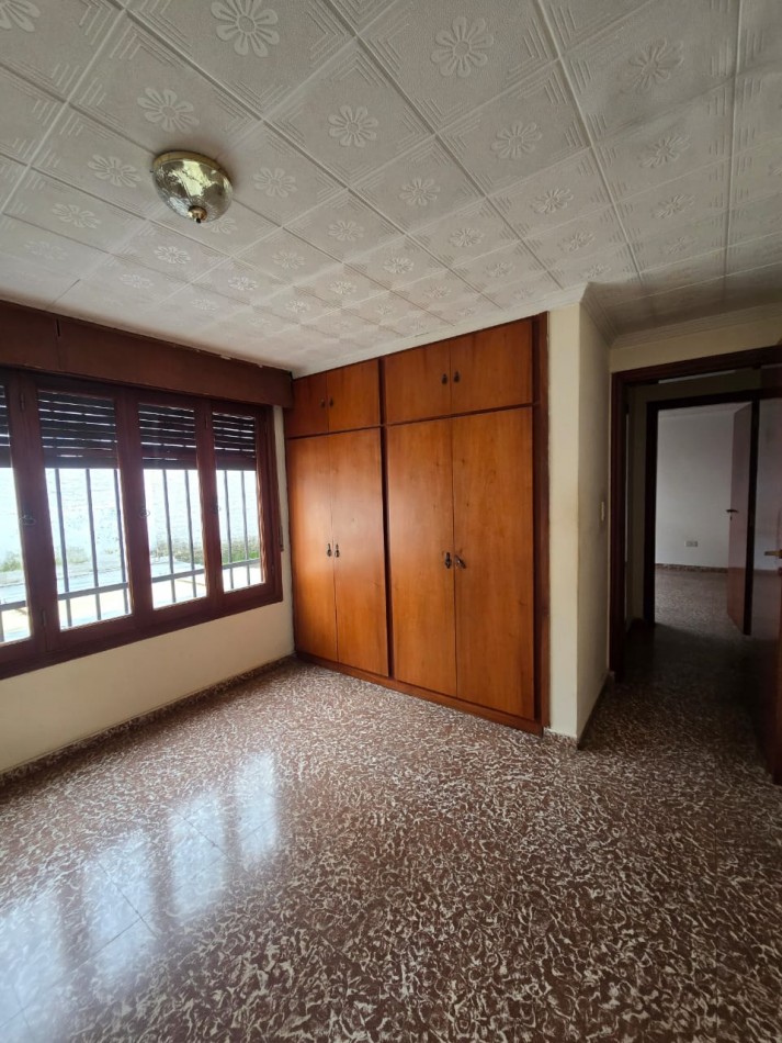 PROPIEDAD EN VENTA EN RIO TERCERO, EXCELENTE UBICACION