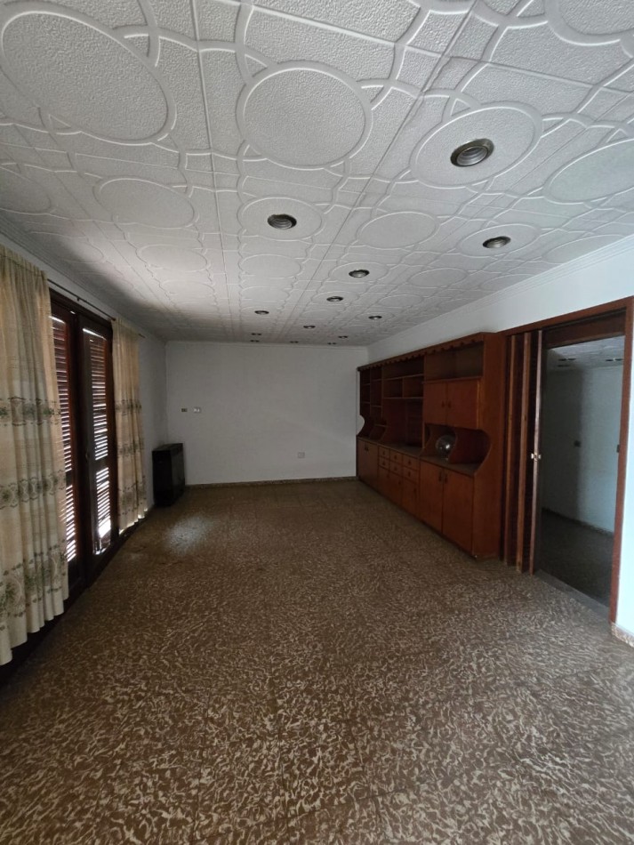 PROPIEDAD EN VENTA EN RIO TERCERO, EXCELENTE UBICACION