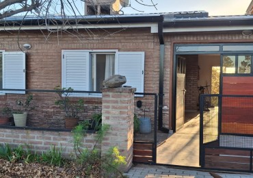 HERMOSA CASA EN VENTA EN VILLA RUMIPAL